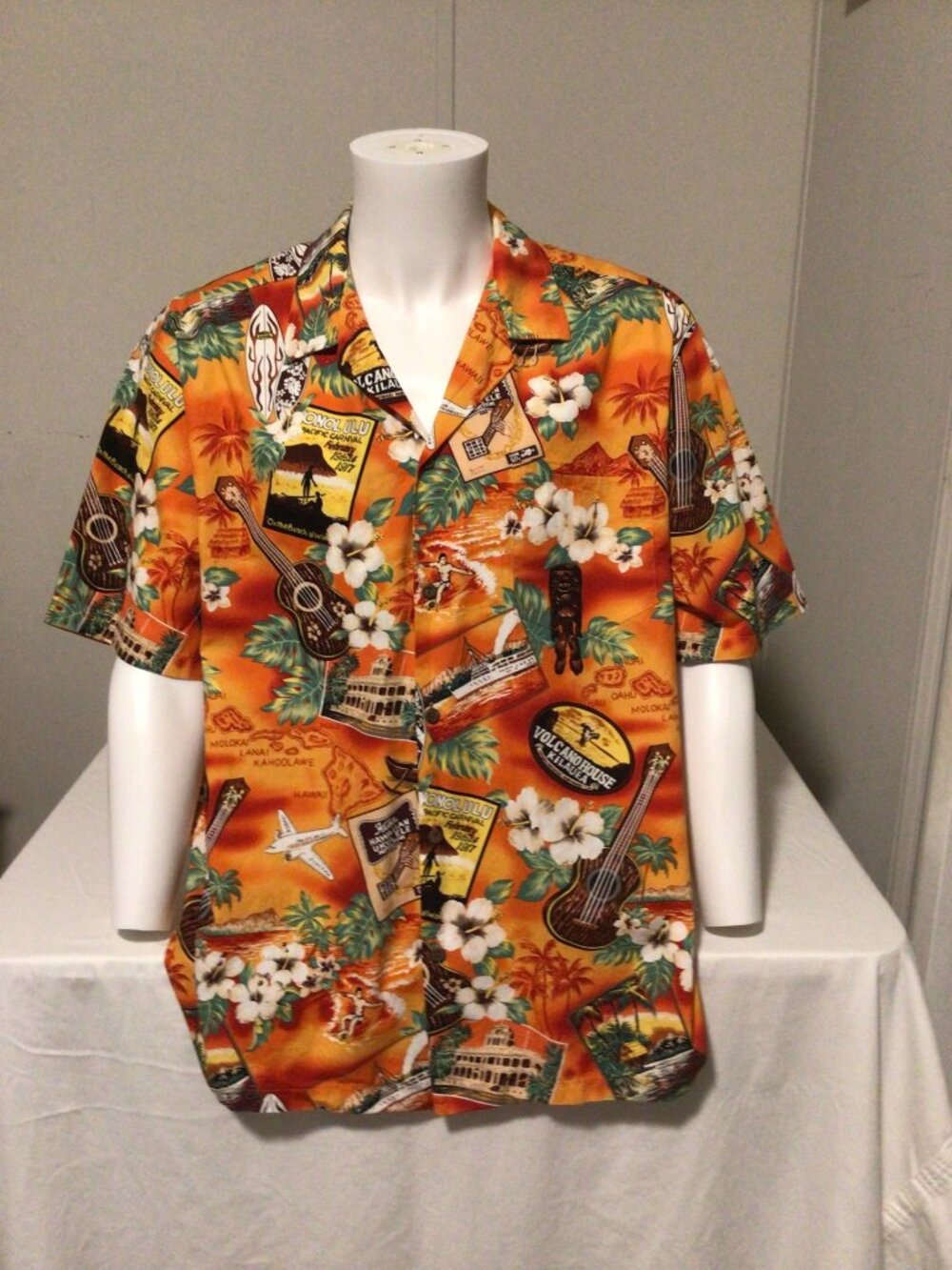 Winnie Fashion Men's Hawaiian Shirt Orange Aloha Tiki Short Sleeve Button Up
